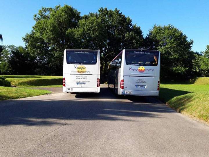 Location de bus fiable Dax