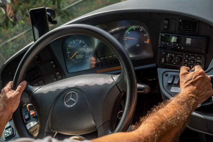 Location bus avec chauffeur Dax
